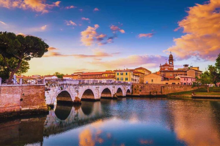 Rimini: dove storia e mare si incontrano per un’esperienza indimenticabile